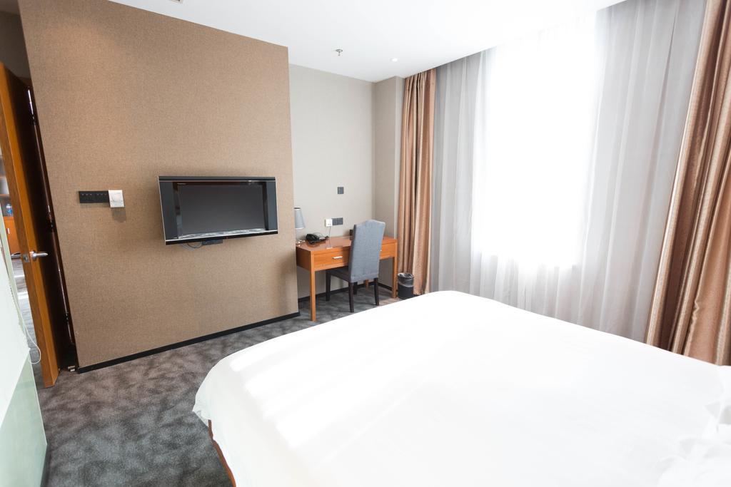 Radiance Hotel Şanghay Dış mekan fotoğraf