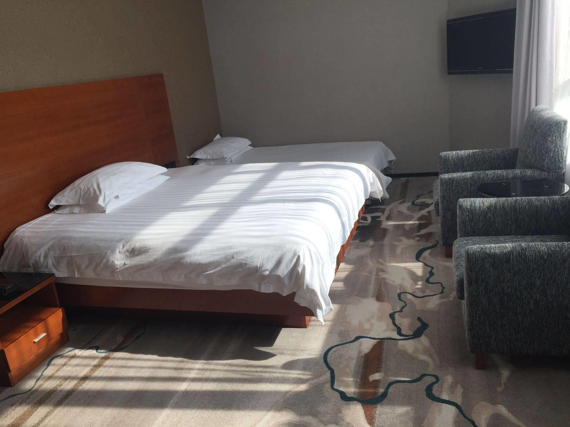 Radiance Hotel Şanghay Dış mekan fotoğraf