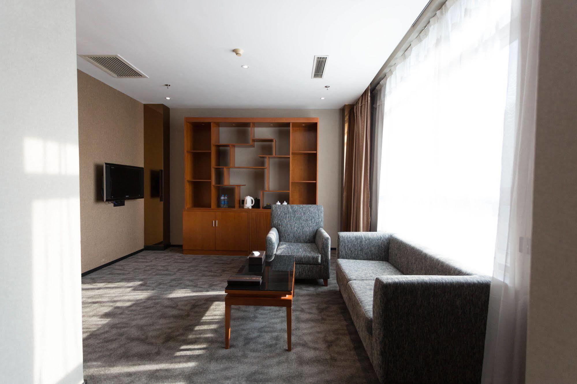 Radiance Hotel Şanghay Dış mekan fotoğraf